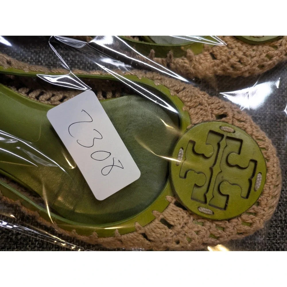 Tory Burch Flats Leather Sole Slip On Shoes Green Beige Knit Women's Size 8M